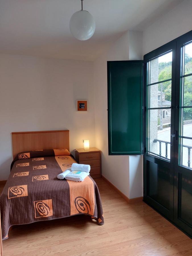 Hotel Hospederia Externa Del Monasterio Samos Exterior foto